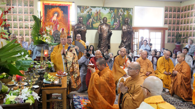 Khai mạc triển lãm ảnh thành tựu ngành Hoằng pháp