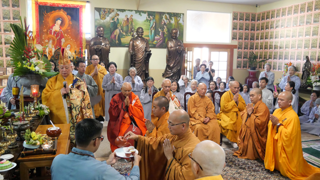 Khai mạc triển lãm ảnh thành tựu ngành Hoằng pháp