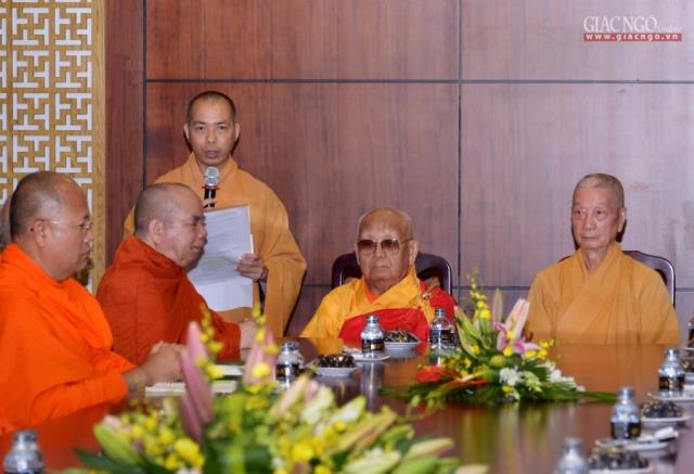 Đoàn Việt tông tại Thái Lan thăm GHPGVN, Việt Nam Quốc Tự