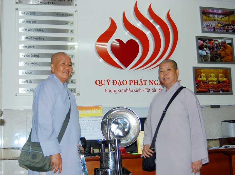 Tổng Kết Chương Trình Cúng Dường Máy Máy Xắt Củ Quả, Máy Bằm Sả (C146)