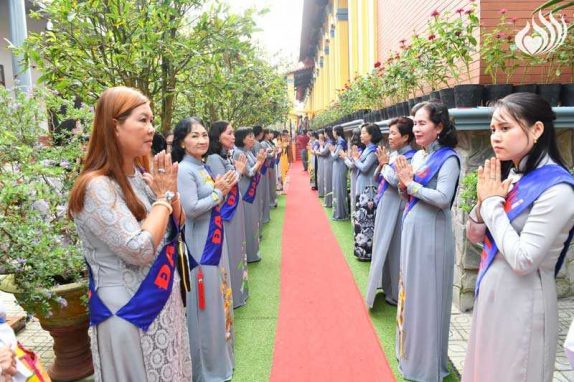Tổng Kết Chương Trình Đặc Biệt “5 Trong 1” Cúng Dường Trai Tăng Và Trao Tặng Yêu Thương Tại Cai Lậy, Tiền Giang (C188)