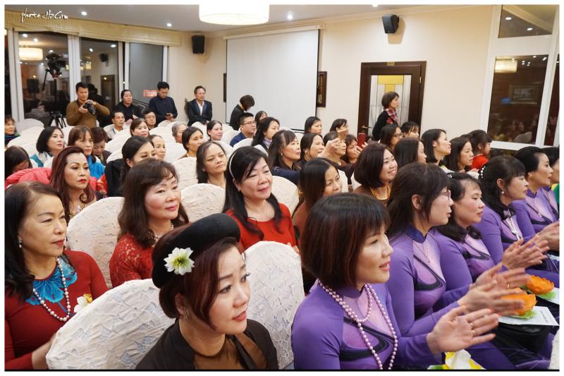 CH Séc: Dạ hội Xuân an vui Praha