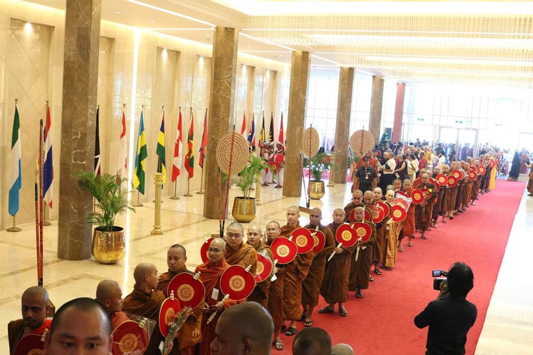 Tăng Ni sinh Việt Nam du học tại Sri Lanka tốt nghiệp các học phần Tiến Sĩ và Thạc Sĩ tại trường Đại Học Kelaniya