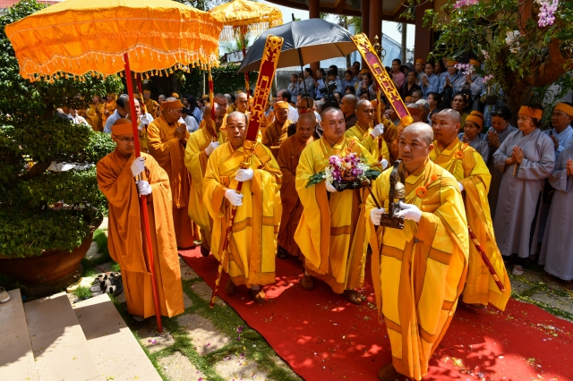 TP.HCM: Lễ Truy niệm, Phụng tống Kim quan HT. Thích Hiển Pháp trở về quê hương