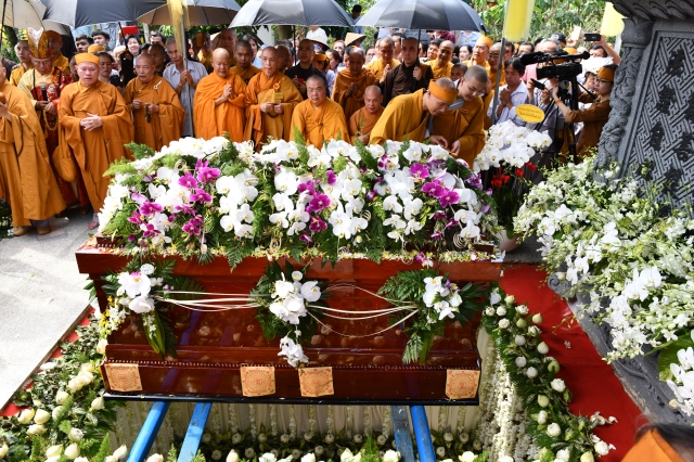 TP.HCM: Lễ Truy niệm, Phụng tống Kim quan HT. Thích Hiển Pháp trở về quê hương