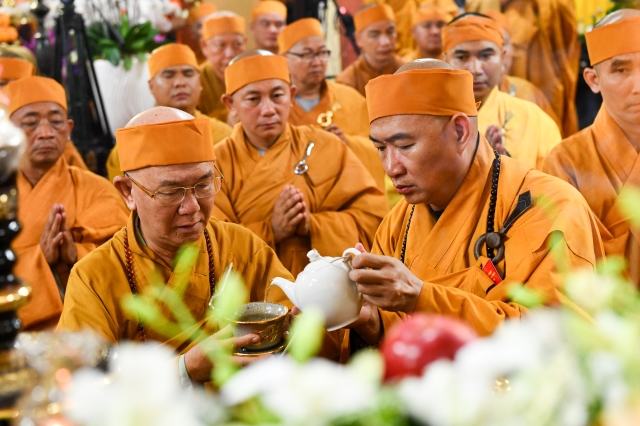 TP.HCM: Lễ Truy niệm, Phụng tống Kim quan HT. Thích Hiển Pháp trở về quê hương