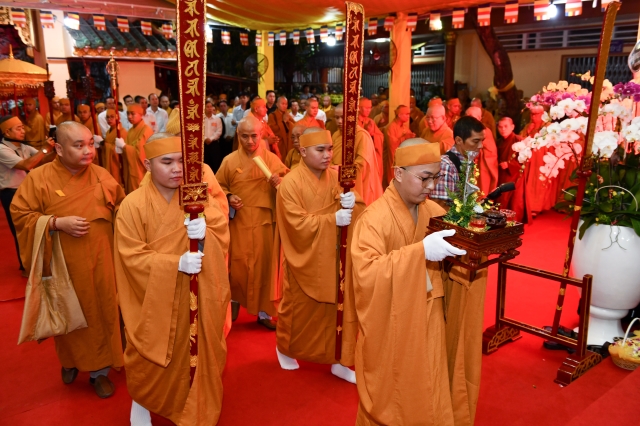 TP.HCM: Lễ Truy niệm, Phụng tống Kim quan HT. Thích Hiển Pháp trở về quê hương
