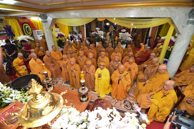 TP.HCM: Lễ Truy niệm, Phụng tống Kim quan HT. Thích Hiển Pháp trở về quê hương