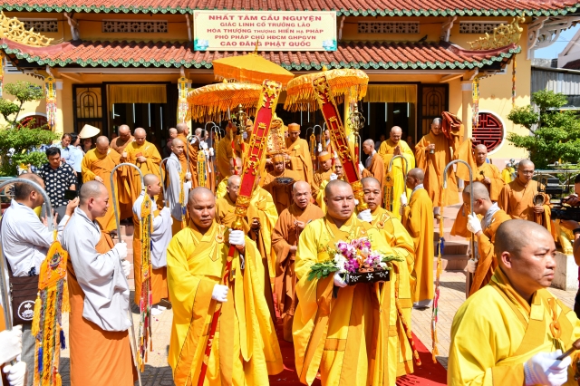 TP.HCM: Lễ Truy niệm, Phụng tống Kim quan HT. Thích Hiển Pháp trở về quê hương