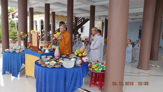 Khánh hòa: Chùa Linh Sơn Pháp Ấn tổ chức lễ vía Phật A Di Đà.