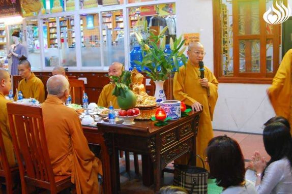 Tổng Kết Chương Trình  Cúng Dường Trai Phạn Và Hộ Trì Cho Khóa Tu (GN2)