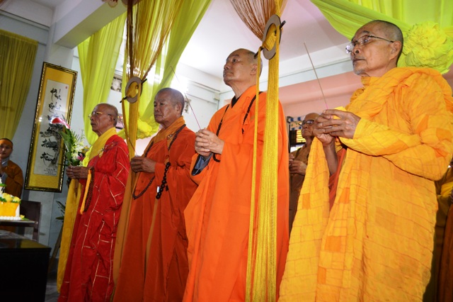 Khánh Hòa:  Tưởng niệm   Tiểu tường   HT. Thích Trí Viên
