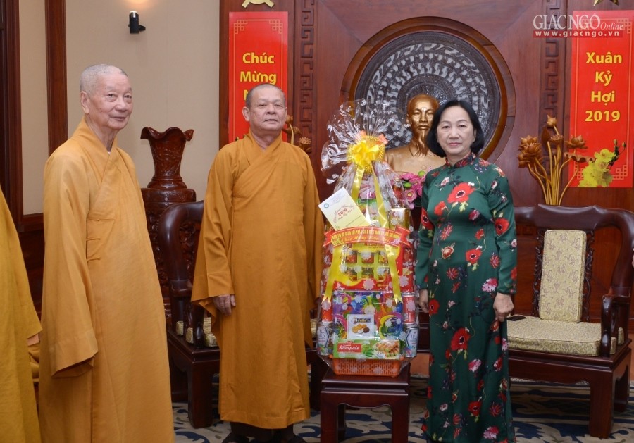 BTS GHPGVN TP.HCM chúc Tết Thành ủy, các cơ quan