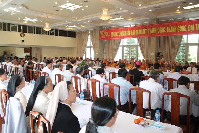 Đồng Nai: Họp mặt chức sắc tu sĩ tôn giáo