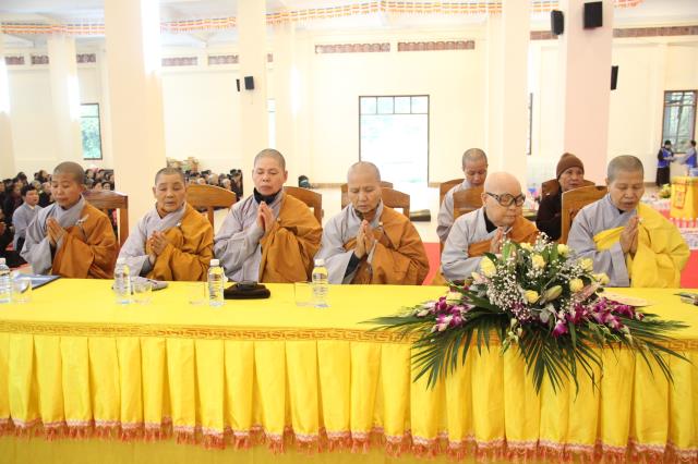 Vĩnh Phúc : Đại Lễ Vía Quán Thế Âm Bồ Tát và Lễ Dát Vàng Kim Thân Thánh Tượng Quan Âm Tứ Thủ