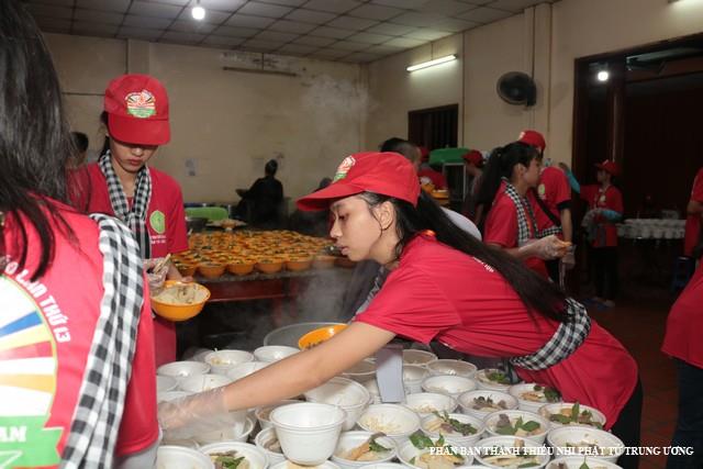 Tuyệt lắm áo đỏ ơi!