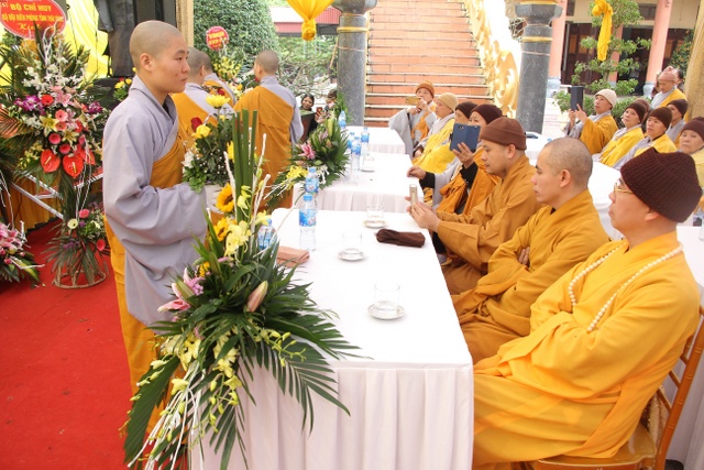 Trang nghiêm lễ tưởng niệm Thánh Tổ Kiều Đàm Di