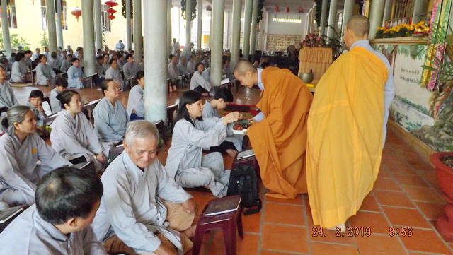 Khóa tu Bát quan trai đầu năm 2019 tại chùa Lộc Thọ