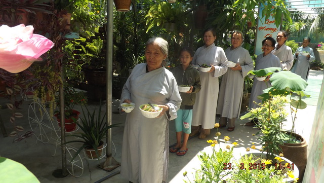 Khánh Hòa: Chùa Hưng Long Khai Khóa Tu “Một Ngày An Lạc”