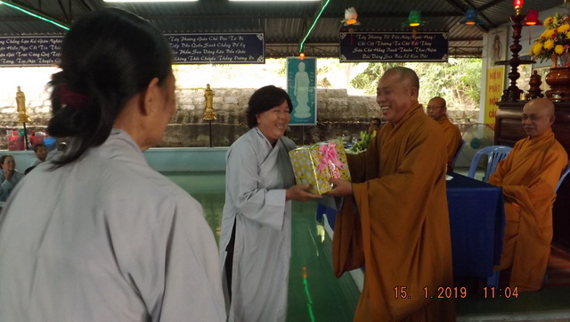 Khánh Hòa: Chùa Linh Sơn Pháp Ấn tổng kết cuối năm