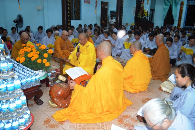 Khánh Hòa: Tổ đình Nghĩa Phương Khai đàn Dược Sư Thất  Châu