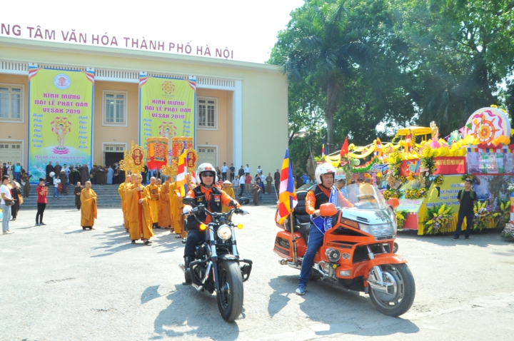 Hà Nội: Trang nghiêm Đại lễ Phật đản PL.2563