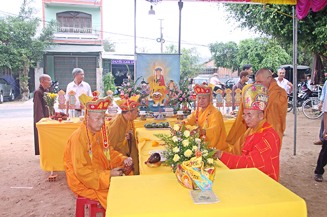 Gia Lai :Trai Đàn Cầu Siêu Bạt Độ Vùng Sâu Vùng Xa