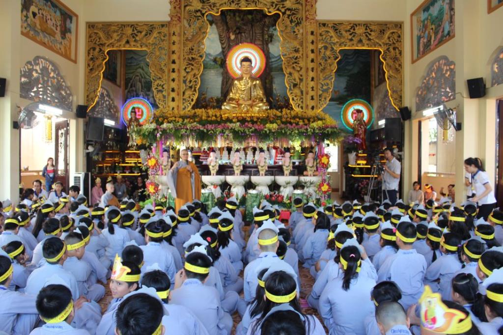 Chương Trình Khóa Tu “Gieo Hạt Từ Tâm”