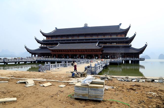 Cận cảnh chùa Tam Chúc được gấp rút hoàn thiện trước Đại lễ Vesak 2019
