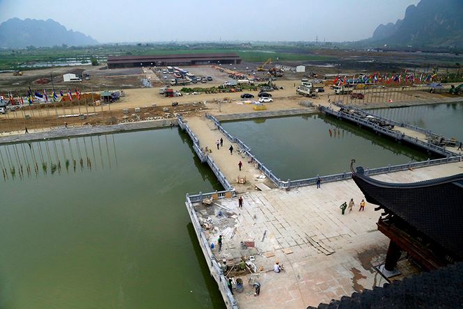 Cận cảnh chùa Tam Chúc được gấp rút hoàn thiện trước Đại lễ Vesak 2019