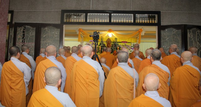 TP.Hồ Chí Minh: Lễ nhập kim quan Ni trưởng Thích Nữ Như Châu