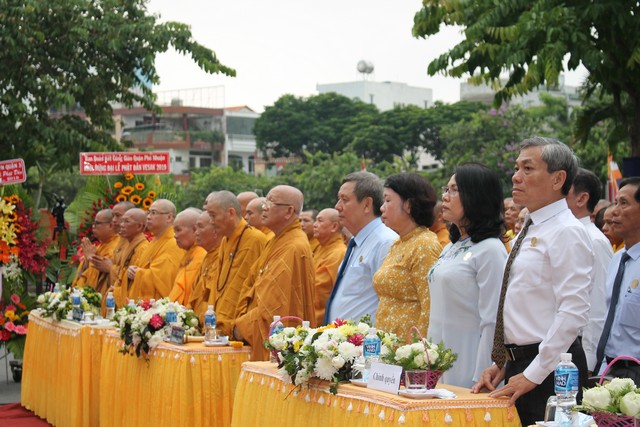 Tp.Hồ Chí Minh: Ban trị sự PG Q.Phú Nhuận Trọng thể cử hành Đại lễ Phật đản 2563 - DL.2019