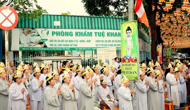 Tp.Hồ Chí Minh: Ban trị sự PG Q.Phú Nhuận Trọng thể cử hành Đại lễ Phật đản 2563 - DL.2019