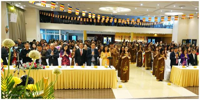 Đại Lễ Phật Đản PL. 2563 - DL. 2019 Tổ Chức Tại Thủ Đô Praha Ngày 26/5/2019 Đã Thành Công Viẻn Mãn