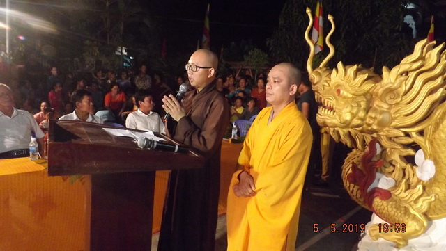 Khánh Hòa: Đêm văn nghệ chào mừng Phật đản tại chùa Hưng Long