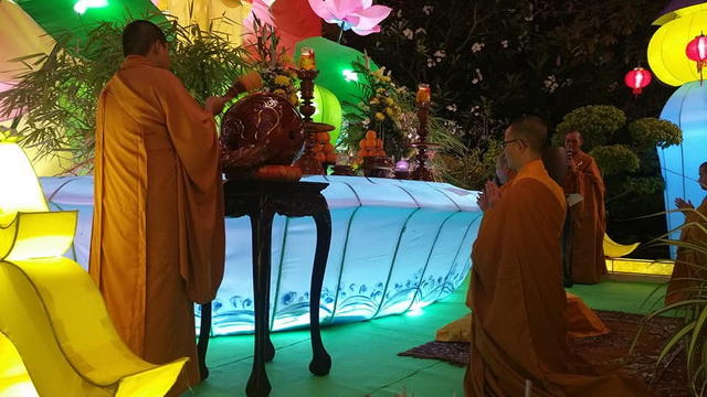 Khánh Hòa: Trang nghiêm lễ khai kinh Khánh đản tại chùa Đức Hòa