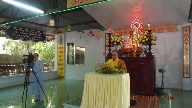 Khánh Hòa: Khóa tu niệm Phật tại chùa Linh Sơn Pháp Ấn