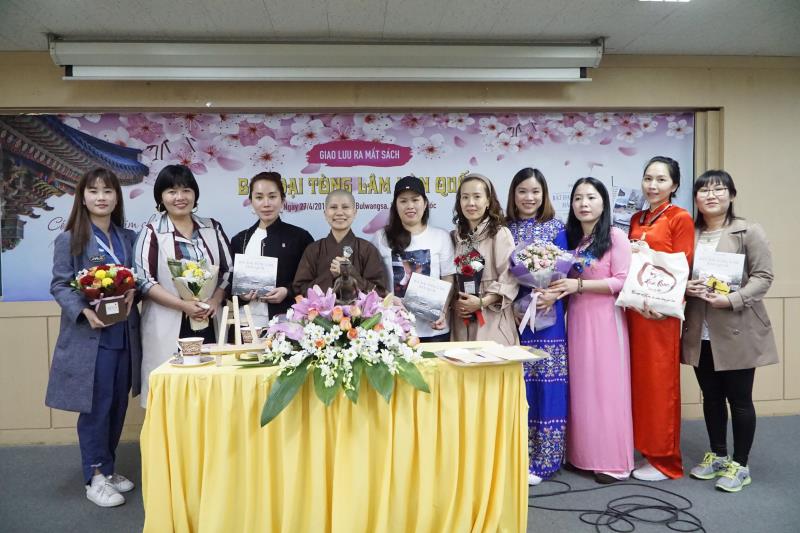 Sư cô người Việt viết về “Bát đại tòng lâm Hàn Quốc”