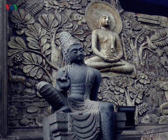 Chiêm ngưỡng ngôi chùa 120 năm tuổi ở thủ đô Colombo, Sri Lanka