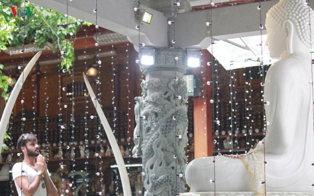 Chiêm ngưỡng ngôi chùa 120 năm tuổi ở thủ đô Colombo, Sri Lanka