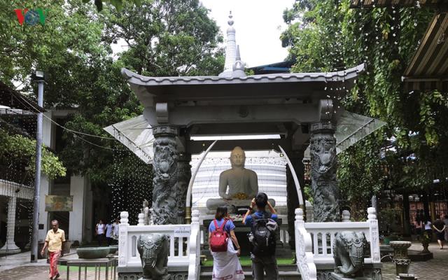 Chiêm ngưỡng ngôi chùa 120 năm tuổi ở thủ đô Colombo, Sri Lanka
