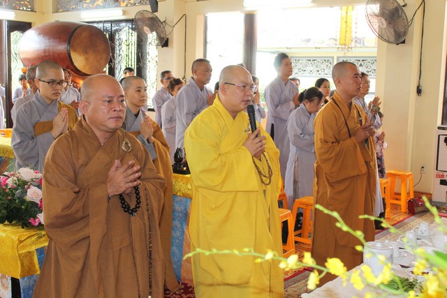 TP Hồ Chí Minh: Lễ dâng Y Vu Lan - PL 2563  Húy kị Hòa thượng Thích Tâm Châu lần thứ II