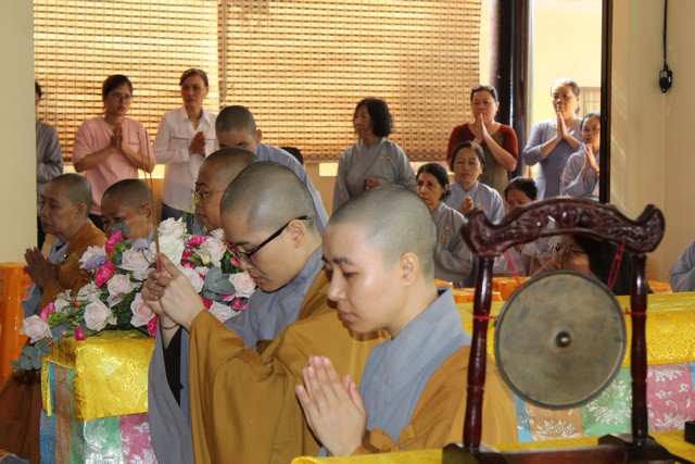 TP Hồ Chí Minh: Lễ dâng Y Vu Lan - PL 2563  Húy kị Hòa thượng Thích Tâm Châu lần thứ II