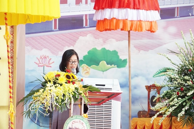 Thái Bình: Lễ hội bông hồng cài áo tại chùa Từ Xuyên