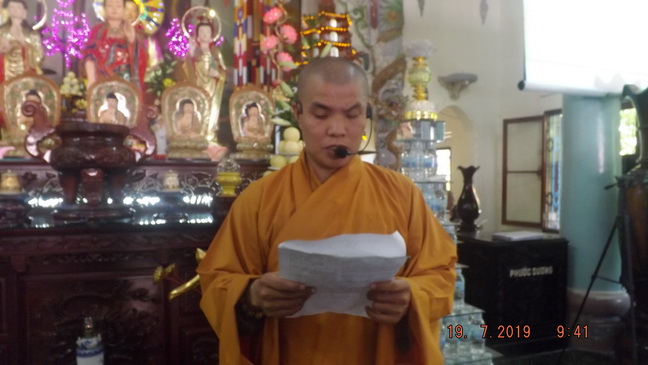 Khánh hòa: Hơn 300 bạn trẻ tham dự khóa tu “Tìm về tuổi thơ”