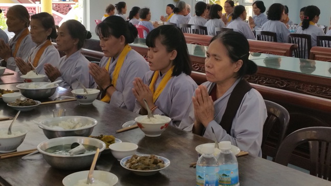 Ninh Hòa: Khóa tu Bát quan trai lần 7 tại chùa Đức Hòa