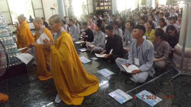 Khánh hòa: Hơn 300 bạn trẻ tham dự khóa tu “Tìm về tuổi thơ”