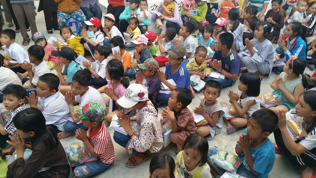 Trung thu đến với trẻ em nghèo
