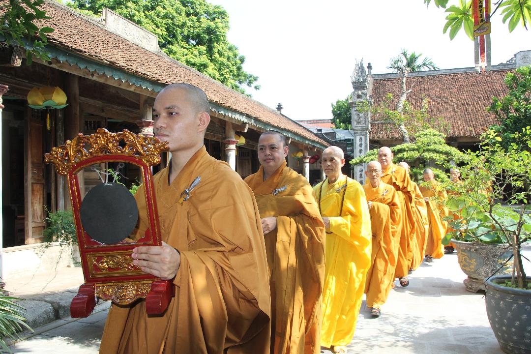 Hà Nội : Xúc Động Lễ Vu Lan Báo Hiếu tại Chùa Sủi – Đại Dương Sùng Phúc Tự (Gia Lâm – Hà Nội )