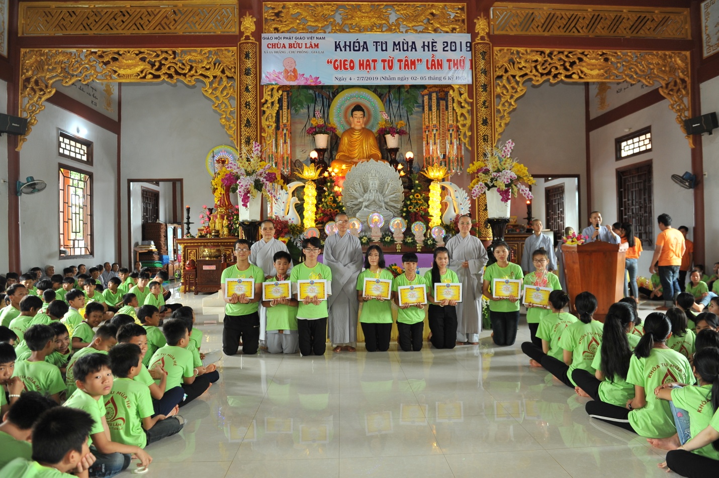 Gia Lai: Bế mạc khóa tu mùa hè “ Gieo Hạt Từ Tâm” tại chùa Bửu Lâm